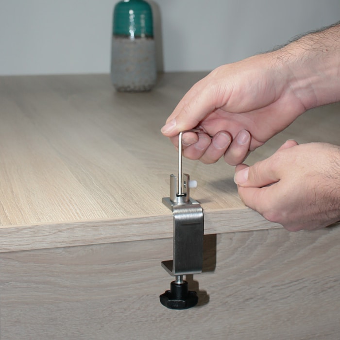 Tischklemme 12-50mm </br>für Acrylglas 4-10mm – Bild 13