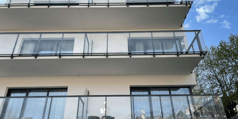 Acrylglas als Glasersatz